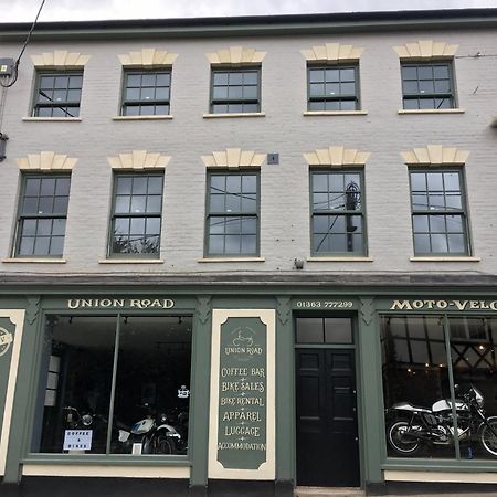 Union Road Moto Velo Accommodation 크레디톤 외부 사진